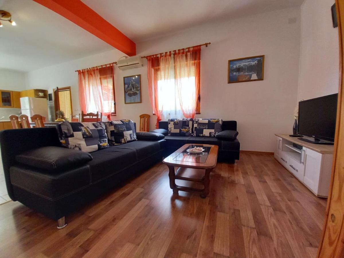 House Oliva, Sveti Kirin Villa Svetvincenat Exterior photo
